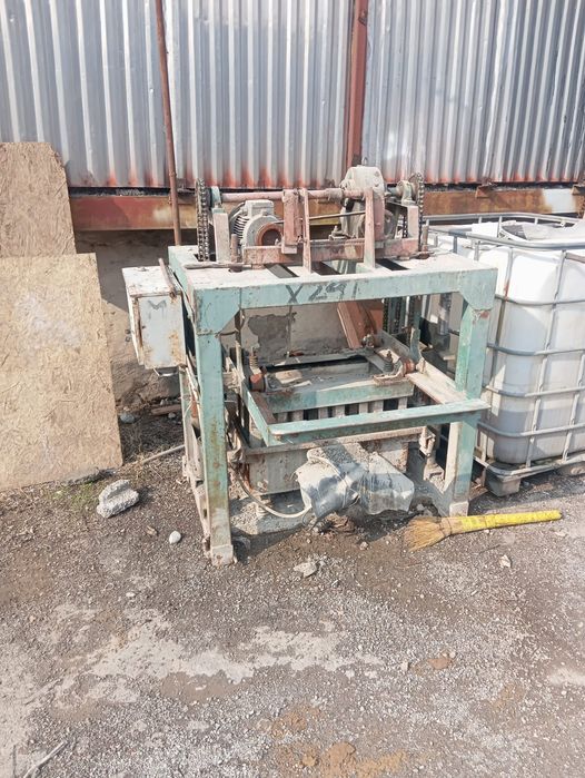 Бетономешалка + станок