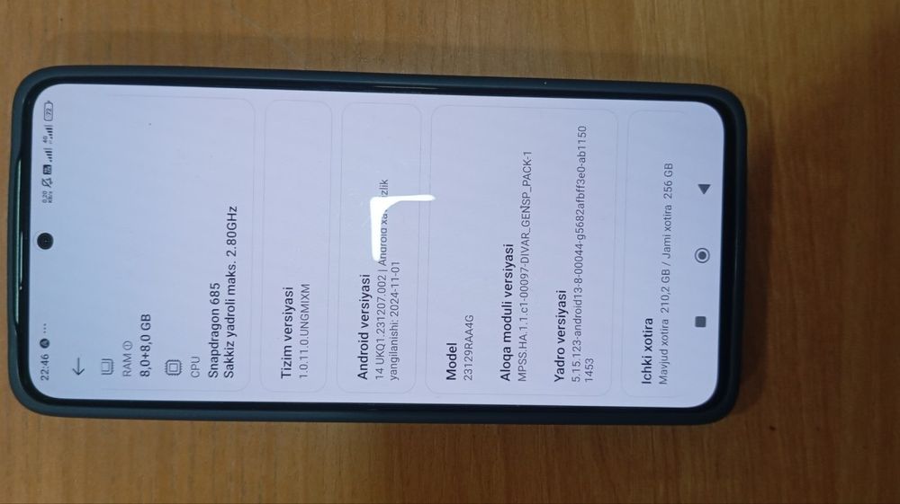 Redmi Note 12 
holati ideal 
karobka dok bor hamma narsa 
joyi 128 gb