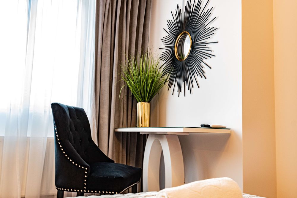 Proprietar închiriez apartament cu 2 camere vis a  vis de Mall Coresi