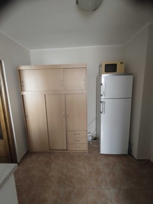 Apartament de închiriat cu două camere str. Păuleștii, zona Unio