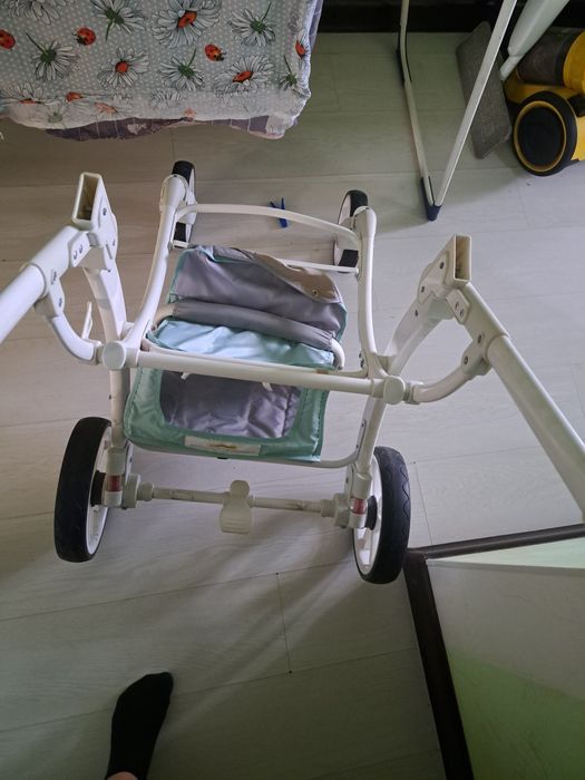 Продам срочно коляску