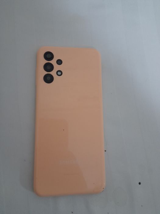 Samsung A 12 yawi holatda