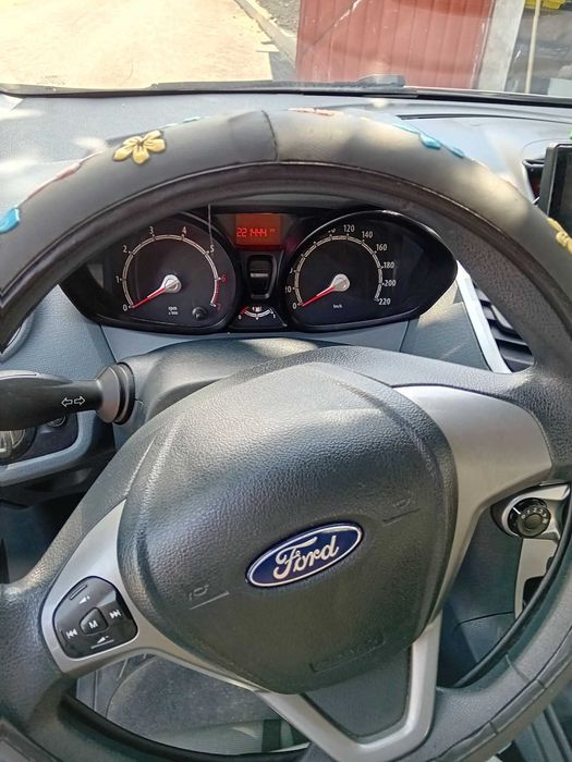Ford fiesta 2010