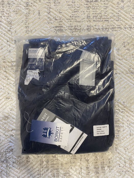 Продам спец одежды