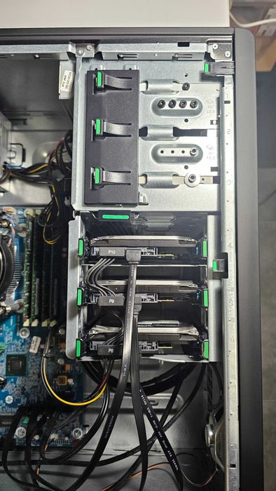 #4HP Z210 pentru NAS / Server / Storage / Home Server