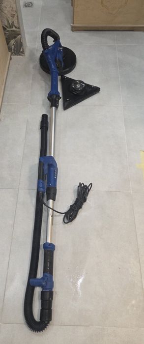 Жираф - шлайф машина за стени и тавани