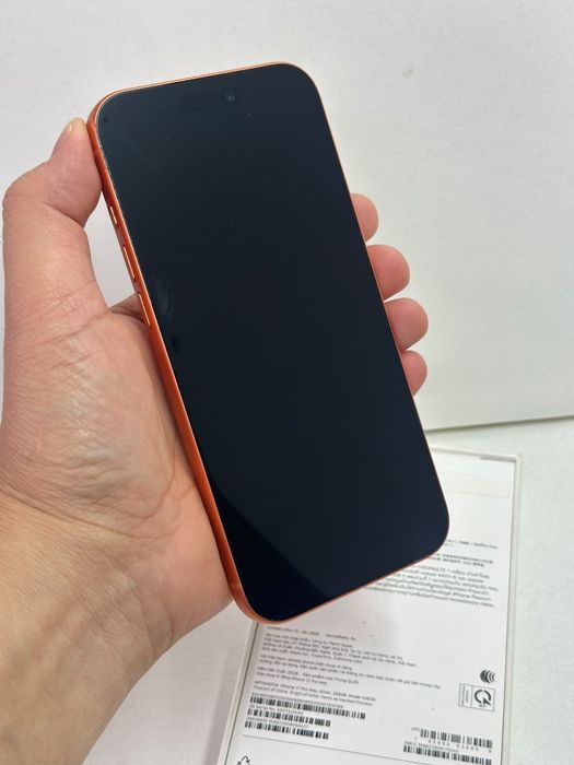 Продаётся Айфон 17 Pro Max 256г 100%