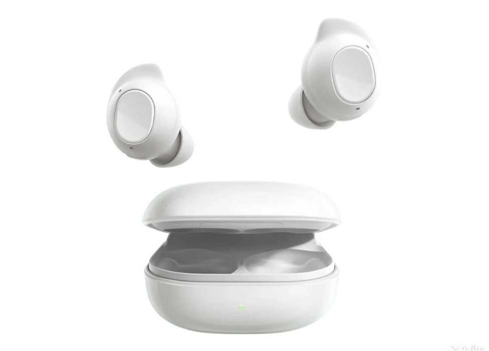 Новые наушники Samsung Buds Core