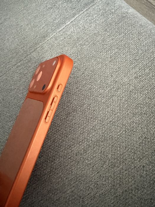 Husa  pentru iPhone 16 Pro  Max/ iPhone 17 Pro Max