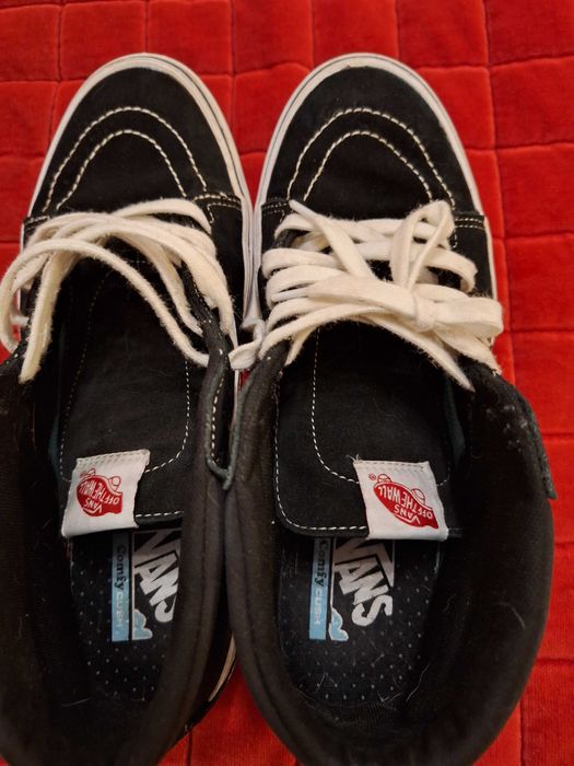 Sandale buffalo si pantof vans