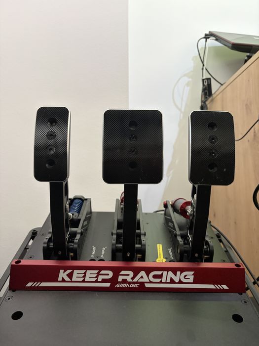 Simulator Racing F-GT in stare perfecta