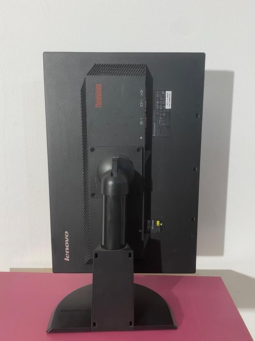 5 Buc. Monitor Lenovo ThinkVision LT2252pwA