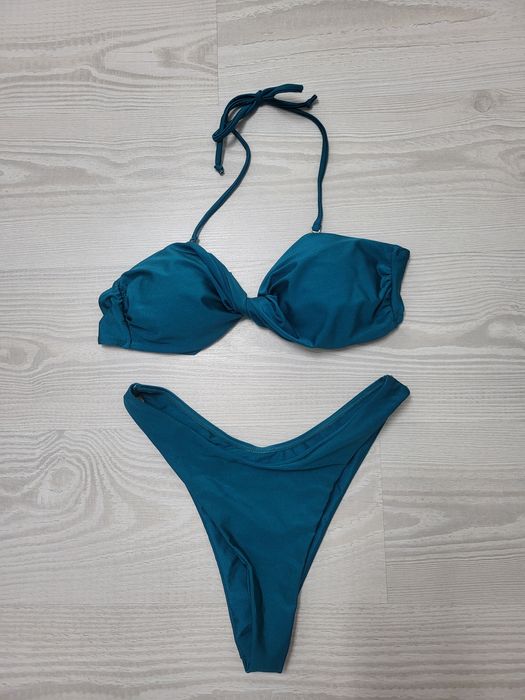 Costum de baie din 2 piese, marime S, nou fara eticheta