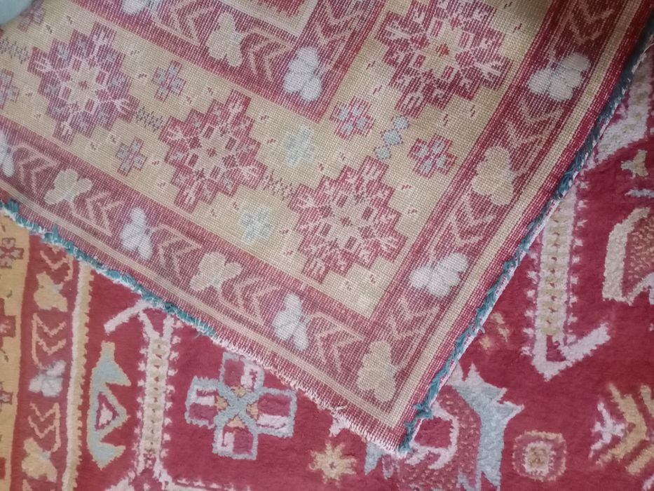 Шерстянной ковёр советских времен