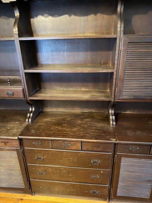 Старинна секция ! Използвана !