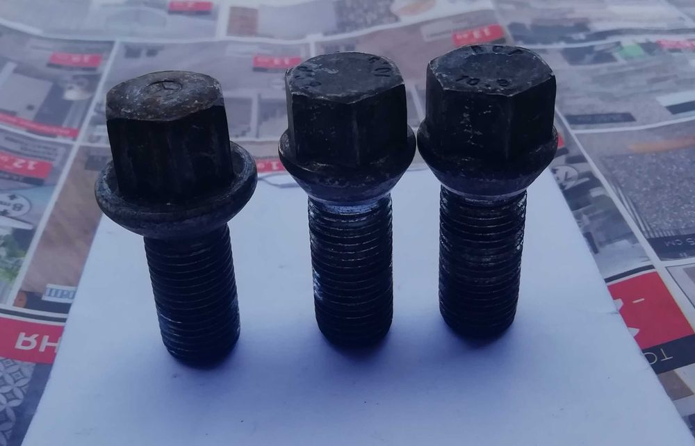 20 бр болтове за джанти Mercedes W211, W219, W220,
