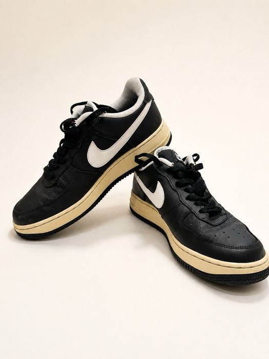 Nike Air Force 1 ’07 LV8 Double Swoosh Black White Marime EU 41