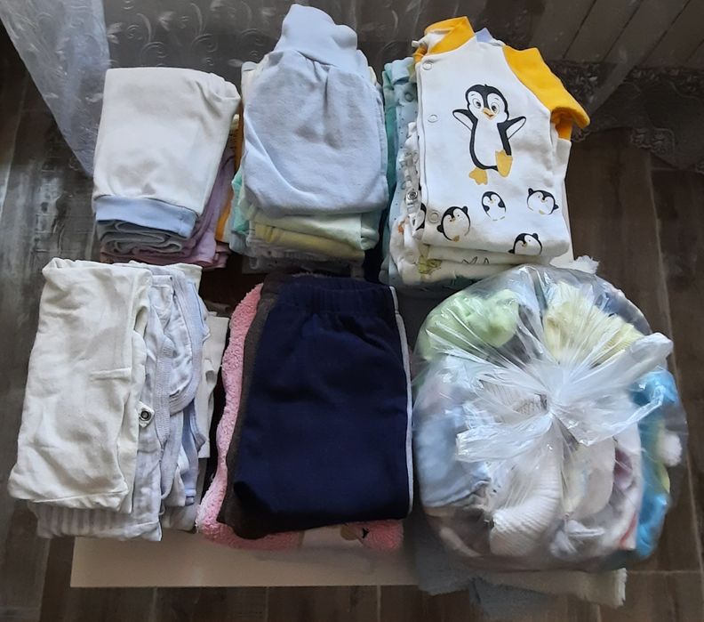 Детские вещи 5000.