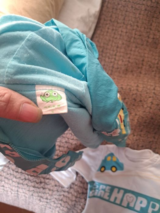 Два спортивных костюмчика на 6-8мес