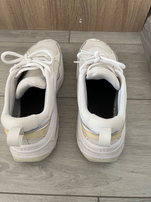 Маратонки Nike 39 номер
