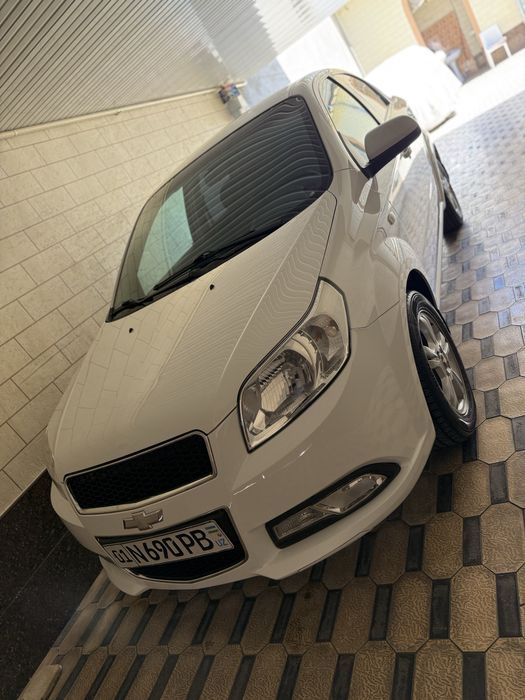 NEXIA 3A/T сотилади