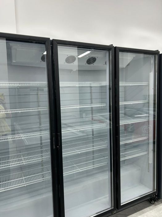 Вертикальная витрина