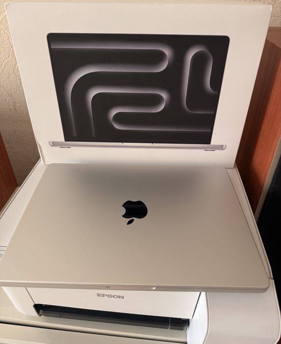 MacBook Pro M4, 14 дюймов