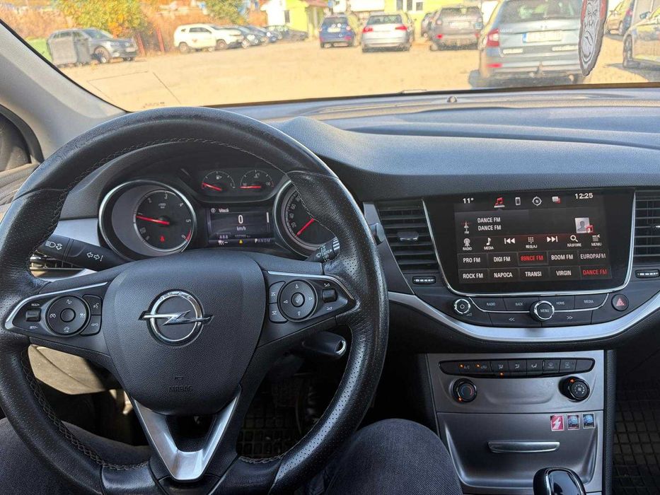 OPEL Astra 2019 — imagine 4