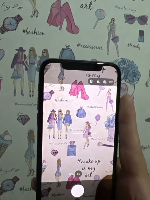 iPhone 11 pro.  .