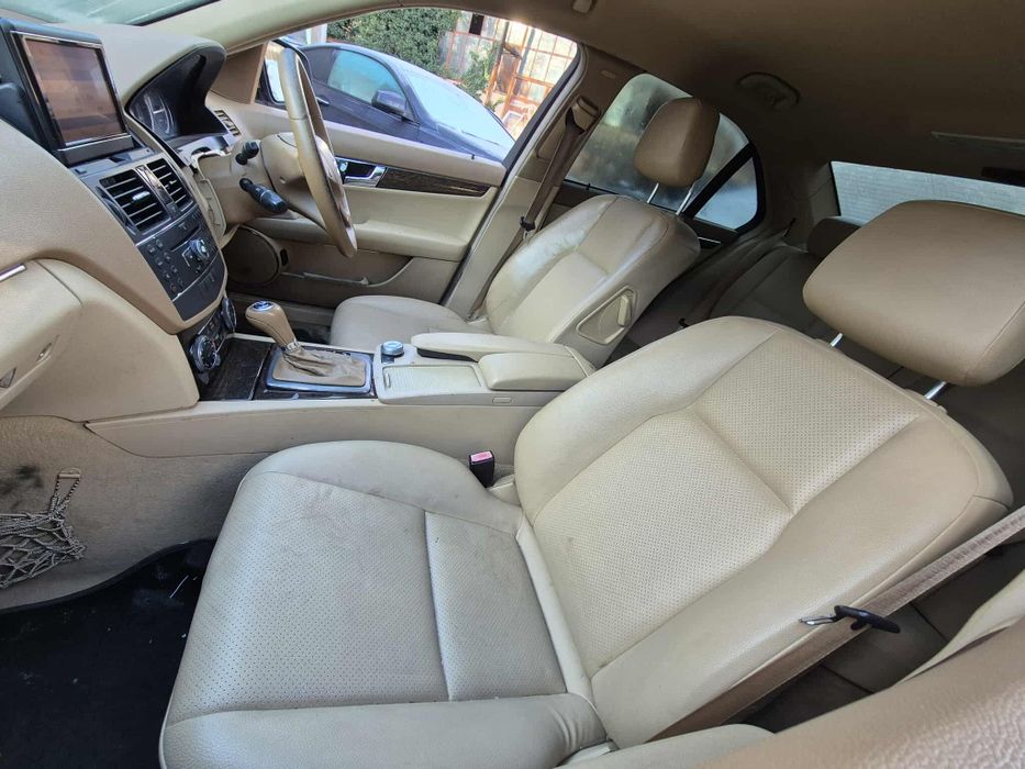 Mercedes W204 C220CDI 170кс 646 седан автоматик НА ЧАСТИ!