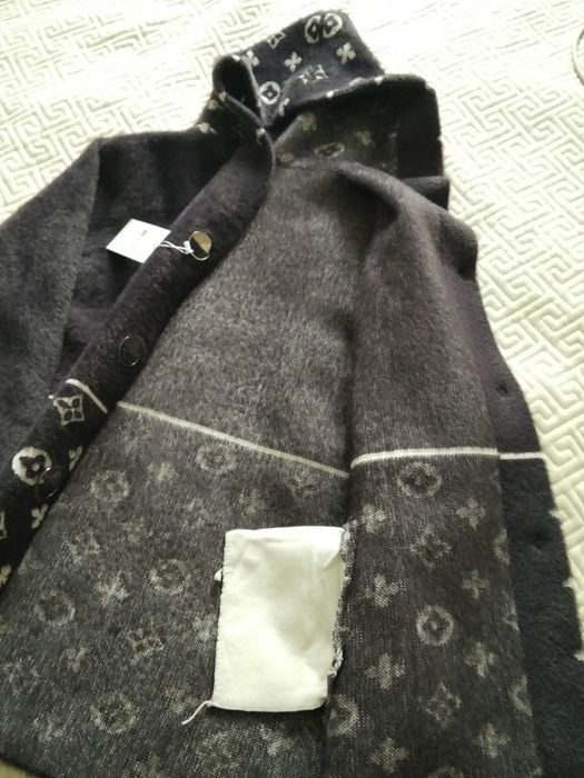 Продам кордиган  56 размер.