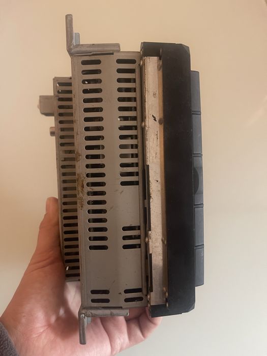 Монитор на Субару Оутбак/Легаси