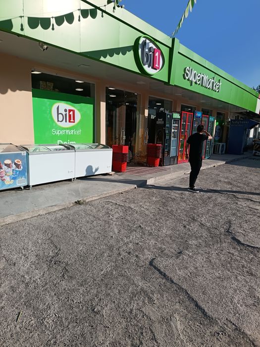 Продается нежилое помещение с размером в 10 соток на Бектемирском райо