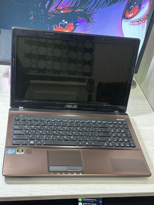 Asus K53s Ноутбук