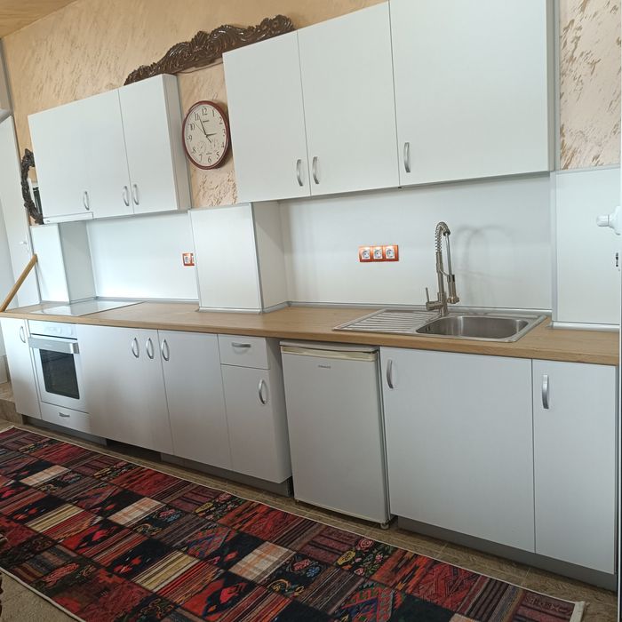 Дава се под наем Къща в Бургас, Банево - 100 кв.м за 663 € - Снимка #2