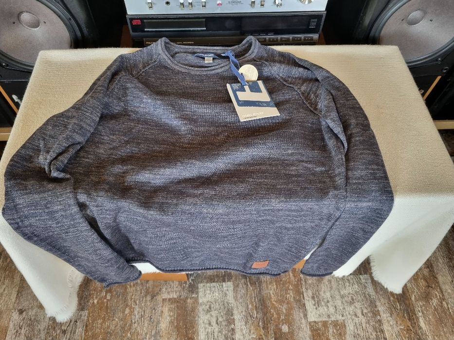 Bluza barbati Blend. Noua