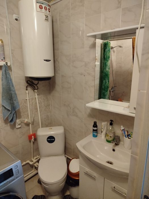 Уй сатылады 10 соттық жері ынғайлы