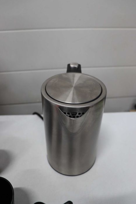 Пътна кана Severin WK3647, 0,5 л, 2200W, 2 пластмасови чаши и 2 лъжици