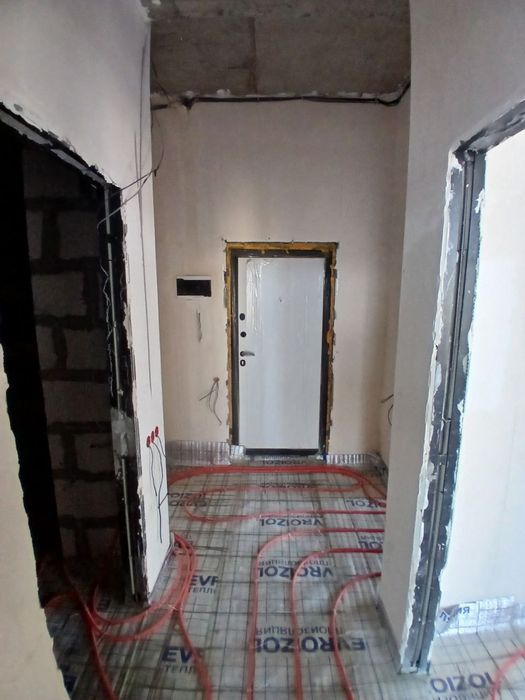 Двухкомнатная квартира площадью 70м²