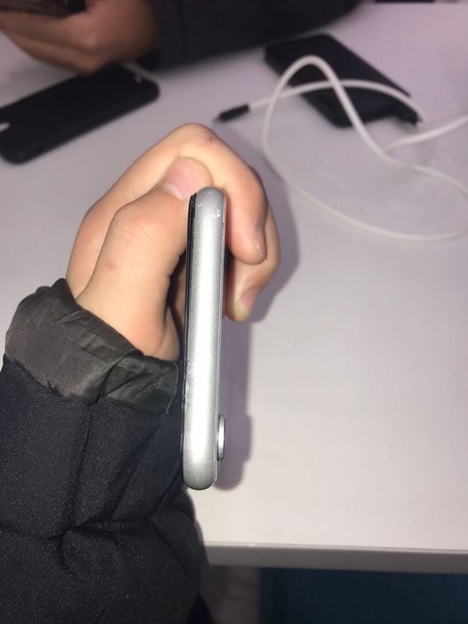 айфон xr 128 гб обмен