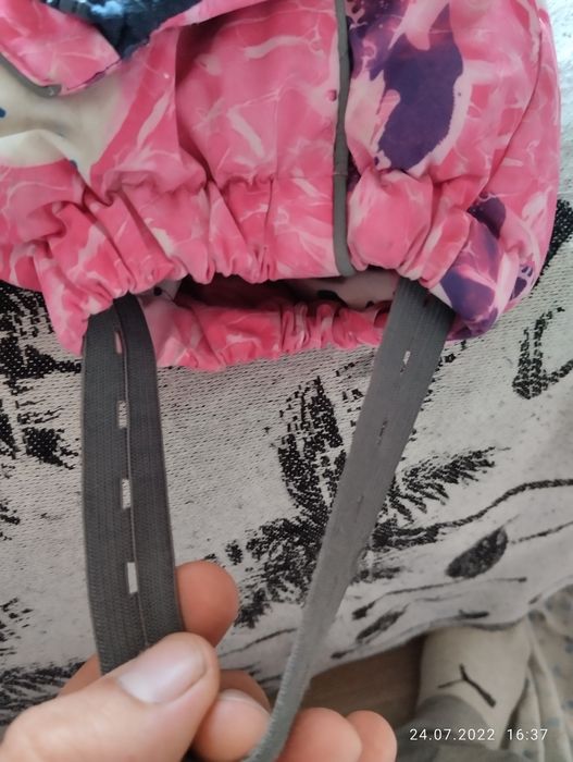 Демисезонный костюм на девочку