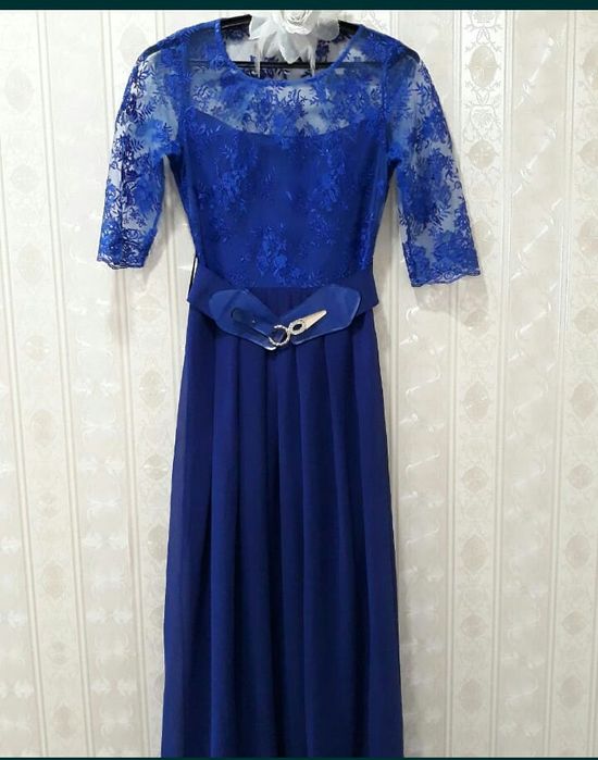 Продаю платье на любое торжество