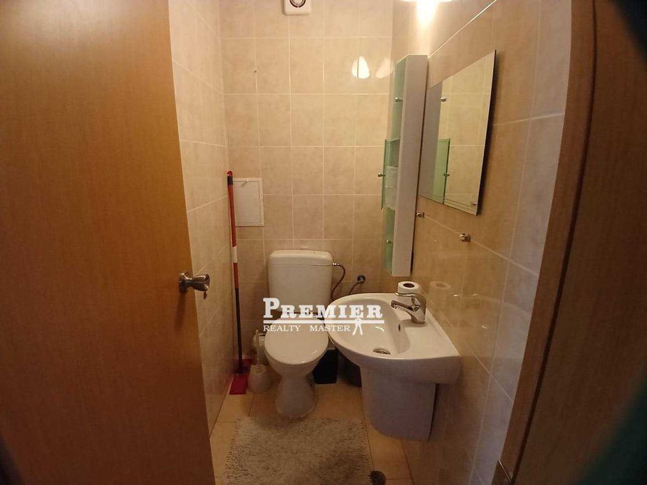 Продава се Тристаен апартамент в к.к. Слънчев бряг - 96000 кв.м за 1 €/кв.м - Снимка #16