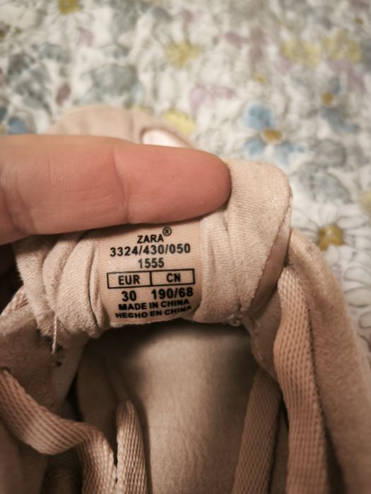 Сатенени кецове Zara