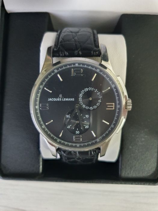 Часы наручные мужские "Jacques Lemans"