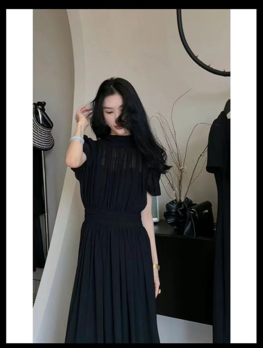 Продам платье нарядное