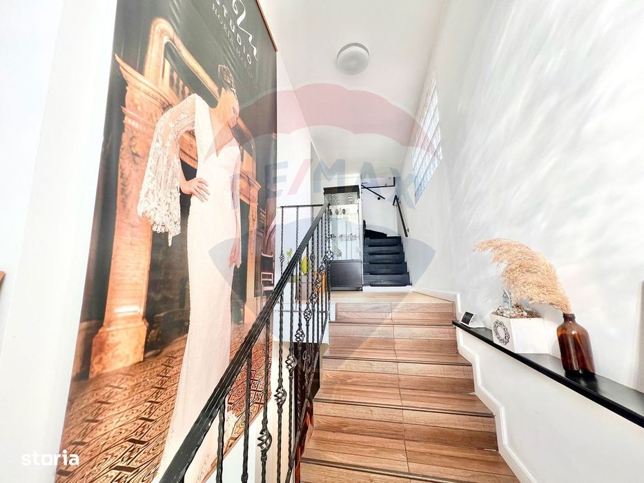 De vânzare casă cu 12 camere, în zona Decebal