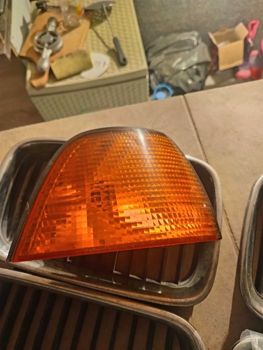 Бмв е 36,бъбреци и мигачи