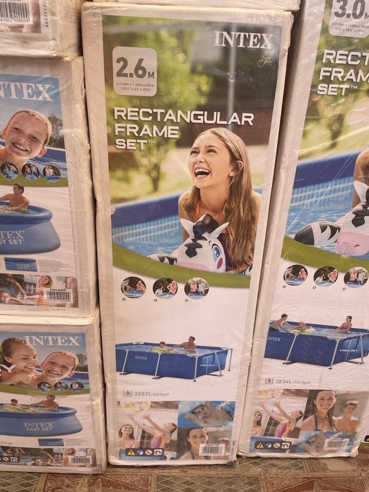 Бассейны фирмы Intex