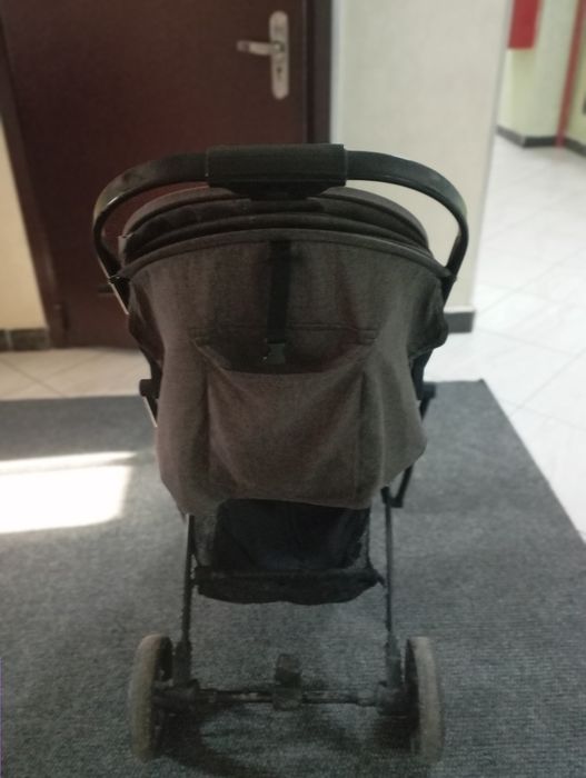 Продам Коляска в хорошем состояние